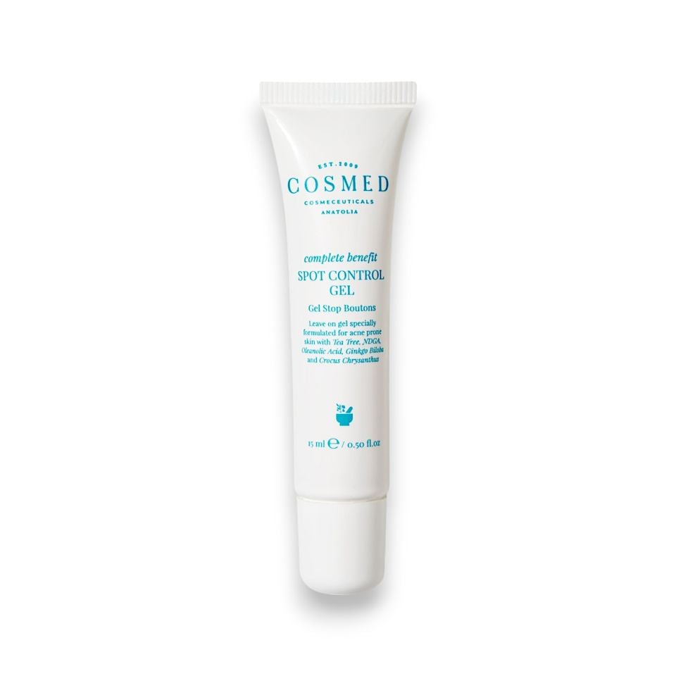 Cosmed Complete Benefit Spot Control Gel - Akne Eğilimli Ciltler İçin Çay Ağacı İçeren Kontrol Jel 15 ml