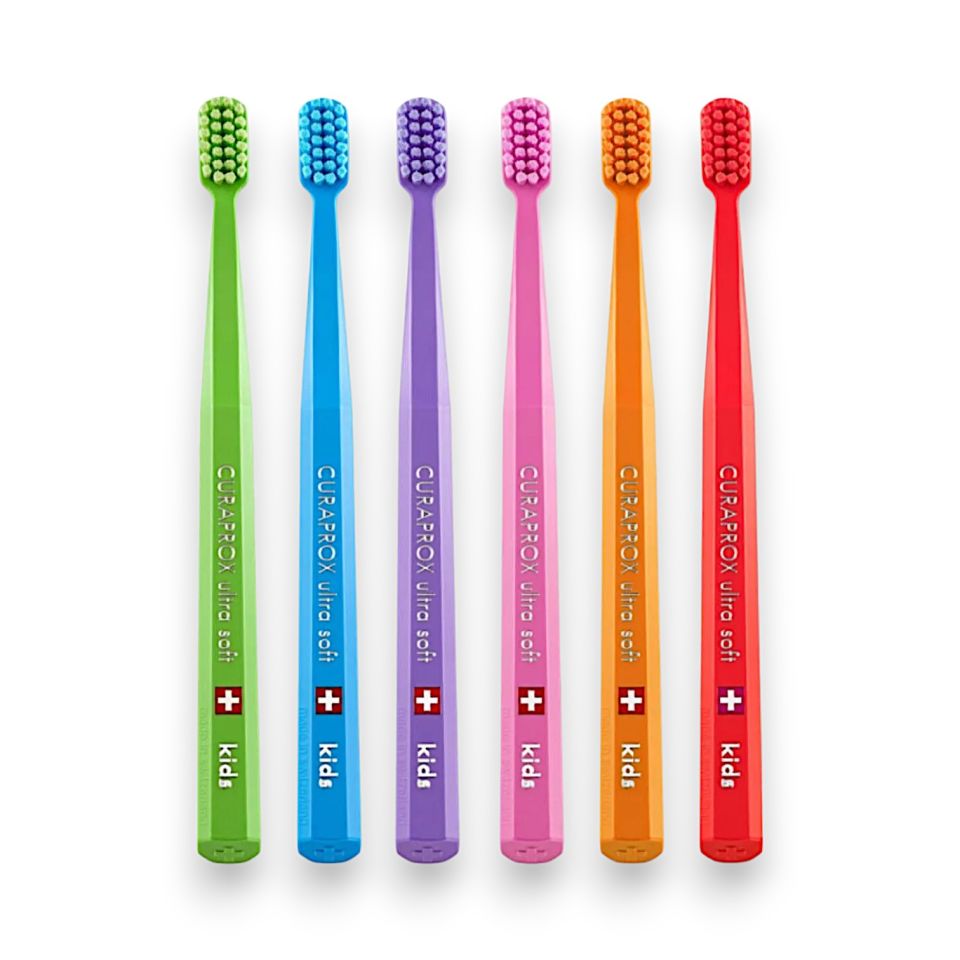 Curaprox Kids Ultra Soft 4-12 Yaş Diş Fırçası